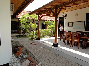 こじんまりとしたケケホームステイ