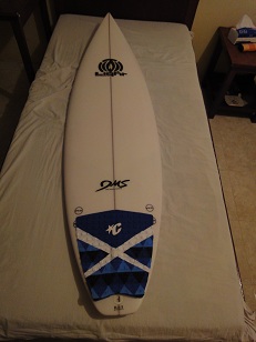 バリ製の「light」というブランドです