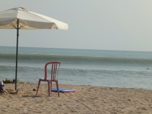 若干爆裂気味なバリ島です