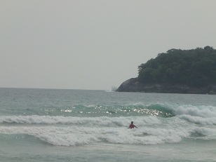 2011年6月28日お昼の波写真