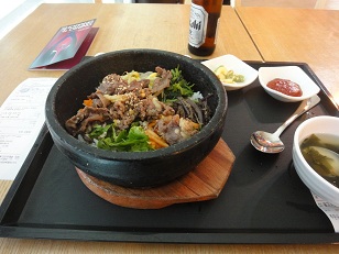 韓国料理の代表格「ビビンバ」