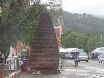 レンガ造りの？？？何だろこれ？？？