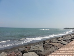 クラマスの北にある「レビ」