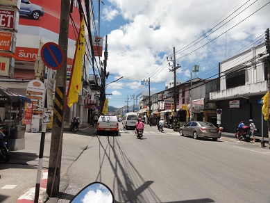 プーケットタウンの街並み