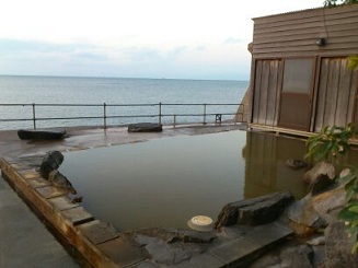 桜島シーサイドホテルの海風呂