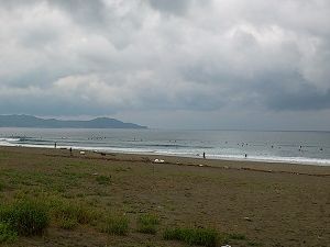 連休に入った入野