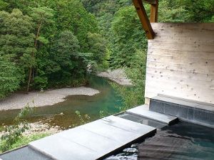 松葉川温泉の絶景露天風呂