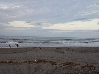 日没時の木崎浜