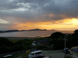 朝焼けのお倉が浜