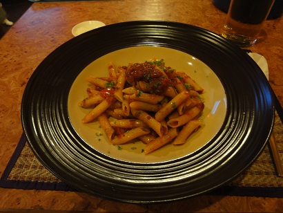 トマトソースのペンネアラビアータ