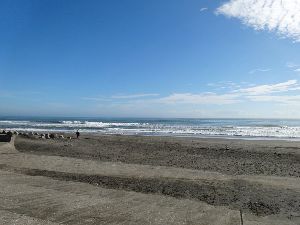 志田下サーフィンポイント左画像