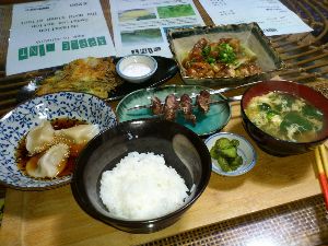 恋ヶ浦の民宿の夕食