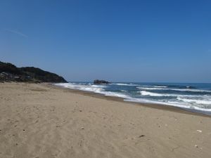 白兎サーフィンポイントの左